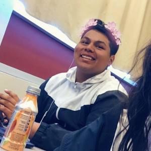 Meet your Posher, Eddie